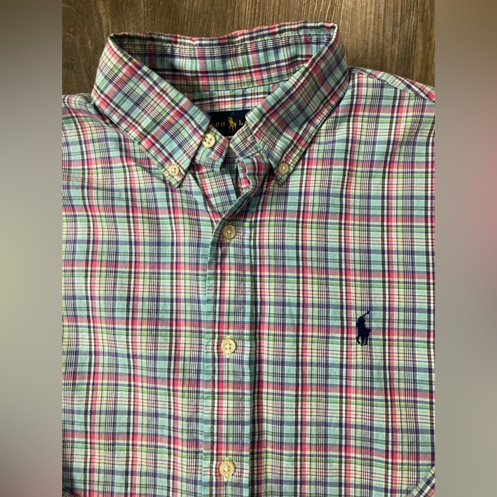 Polo Ralph Lauren Men’s Medium Button Down Shirt